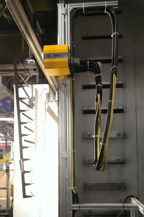 革新工藝 新科技賦能產品進烤爐前非接觸式膜厚測量技術